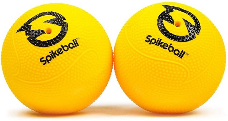 Bóng Spikeball phù hợp chơi trong nhiều điều kiện