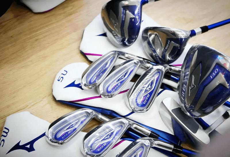 Bộ gậy golf nữ cũ Mizuno Efil 8 nổi bật trong gam màu tím than