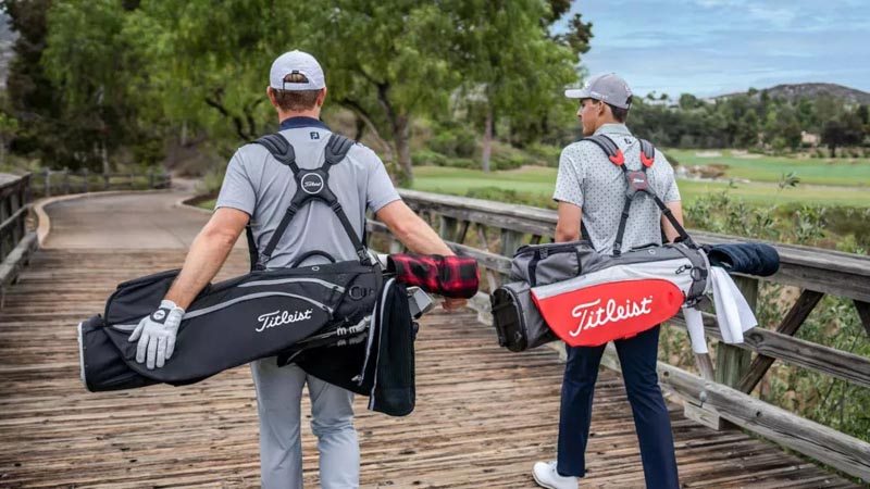 Túi Titleist có đa dạng mẫu mã với kiểu dáng, màu sắc khác nhau