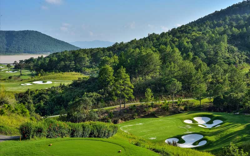 Cảnh quan của sân golf Đà Lạt Palace sau khi nâng cấp