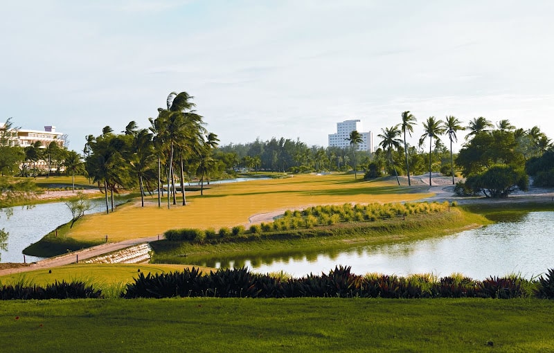 Khu nghỉ dưỡng tại sân golf Ocean Dunes